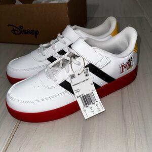 ADIDAS x Disney collab Breaknet 2.0 Size 7 KIDS